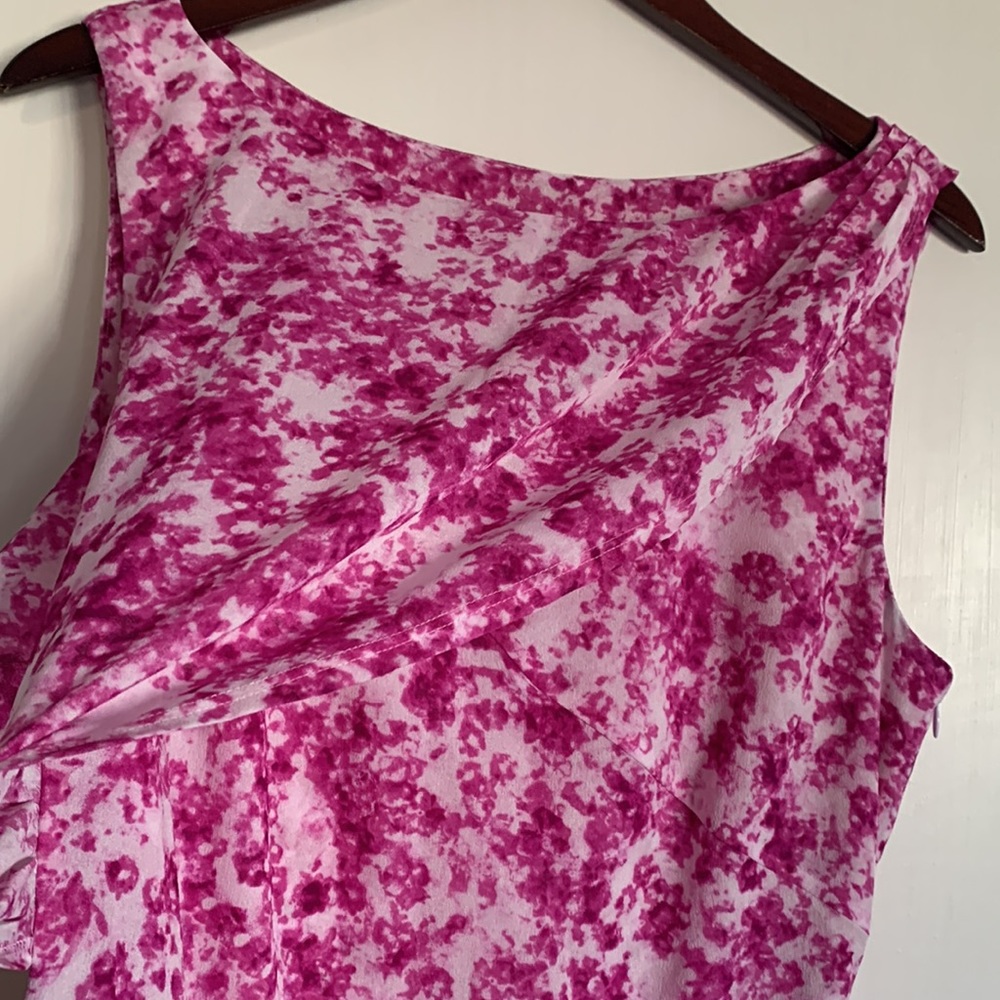 Ann Taylor Fuscia Floral Sleeveless Dress Size 12 - Picture 4 of 11